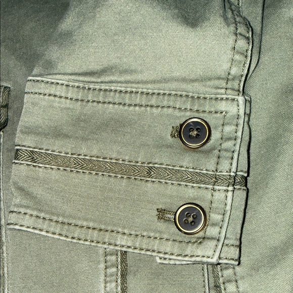 🌹𝗪𝐇𝐈𝐓𝐄 𝐇𝐎𝐔𝐒𝐄 𝐁𝐋𝐀𝐂𝐊 𝐌𝐀𝐑𝐊𝐄𝐓 𝗢𝗟𝗜𝗩𝗘 𝗚𝗥𝗘𝗘𝗡 𝗠𝗜𝗟𝗜𝗧𝗔𝗥𝗬 𝗖𝗔𝗥𝗚𝗢 𝗝𝗔𝗖𝗞𝗘𝗧 - Picture 10 of 10